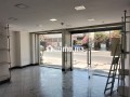 local-commercial-a-vendre-small-1