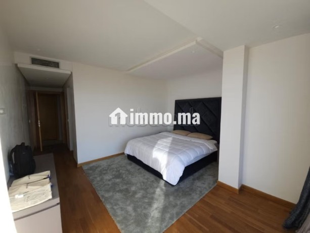 appartement-haut-standing-a-malabata-hills-pour-la-vente-big-8