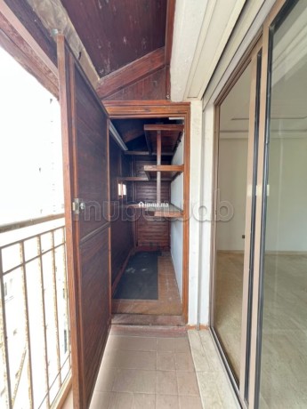 racine-location-appartement-3-chambres-terrasse-balcon-big-10