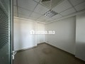 location-de-bureaux-a-bourgogne-ouest-surface-de-96-m2-porte-blindee-et-residence-securisee-small-6
