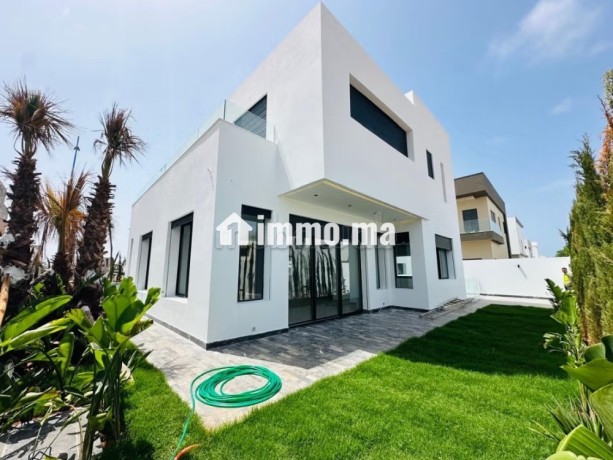 splendide-villa-a-vendre-a-dar-bouazza-big-0