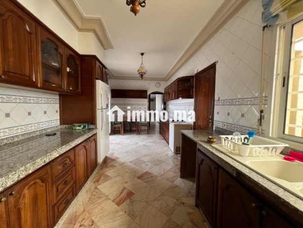 location-dun-appartement-a-gauthier-superficie-230-m2-bien-meuble-big-6