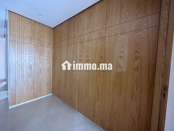 tres-bel-appartement-en-location-a-ferme-bretonne-hay-arraha-4-pieces-confortables-ascenseur-et-garage-big-3