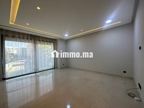 tres-bel-appartement-en-location-a-ferme-bretonne-hay-arraha-4-pieces-confortables-ascenseur-et-garage-big-4