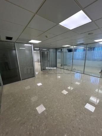 beaux-bureaux-a-louer-a-maarif-surface-de-164-m2-service-de-concierge-et-climatisation-big-0