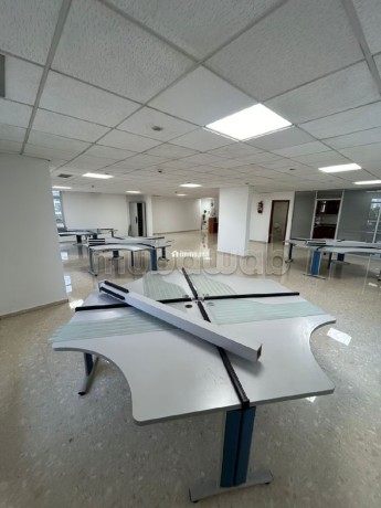 beaux-bureaux-a-louer-a-maarif-surface-de-164-m2-service-de-concierge-et-climatisation-big-3
