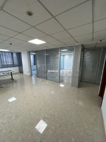 beaux-bureaux-a-louer-a-maarif-surface-de-164-m2-service-de-concierge-et-climatisation-big-5