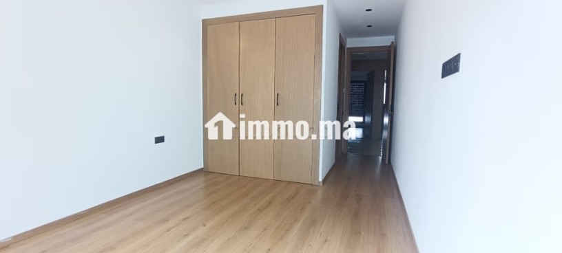 superbe-appartement-idealement-situe-a-ferme-bretonne-proche-de-toutes-commodites-big-3