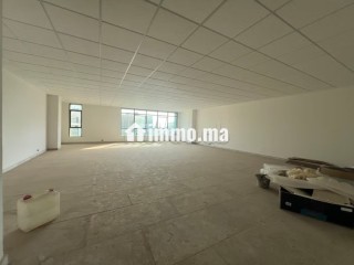 bureaux-en-location-a-sidi-maarouf-surface-de-100-m2-service-de-concierge-et-climatisation