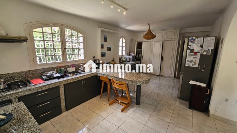 grande-villa-5ch-900-m2-avec-piscine-a-paranfa-big-8