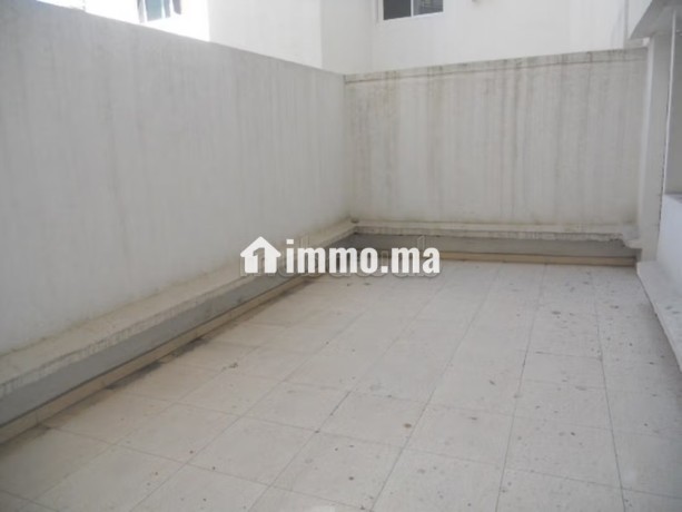 bureau-a-louer-sur-boulevard-khouribga-big-6