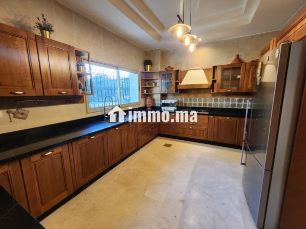 villa-de-prestige-en-lld-big-4