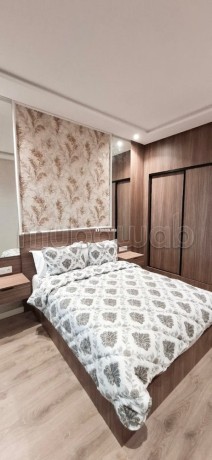 magnifique-studio-a-bourgogne-avec-parking-et-ascenseur-quartier-securiser-big-0