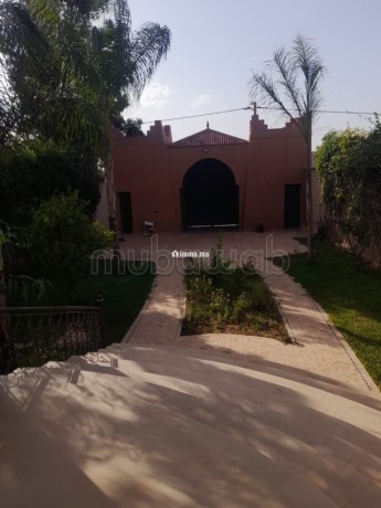 villa-en-location-vacances-et-evenementiel-big-0