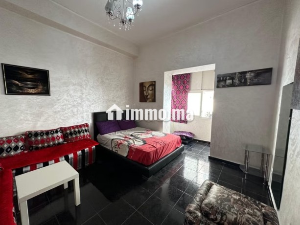 loft-en-location-meuble-a-maarif-big-0