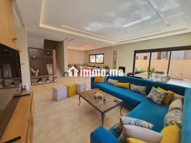 superbe-villa-moderne-quartier-residentiel-prise-big-2