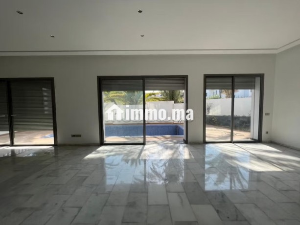 villa-moderne-en-location-a-oisis-big-2