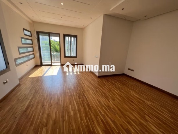 villa-moderne-en-location-a-oisis-big-3