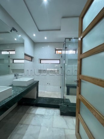 villa-moderne-en-location-a-oisis-big-6
