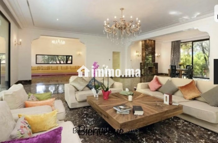 villa-dexception-a-vendre-rare-big-10