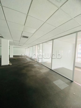 magnifique-bureaux-a-louer-sur-sidi-maarouf-big-1