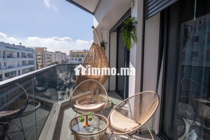 elegante-et-centrale-avec-vue-sur-locean-big-9