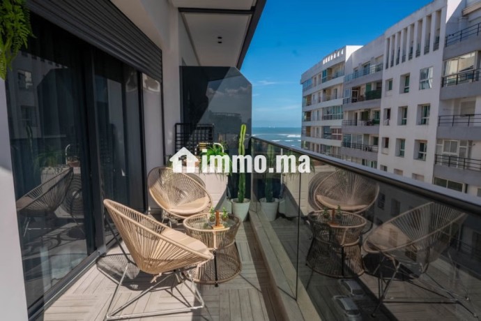 elegante-et-centrale-avec-vue-sur-locean-big-8