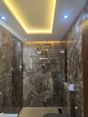 location-saisonniere-villa-de-luxe-a-ain-diab-extension-1-piece-porte-blindee-et-residence-securisee-big-12
