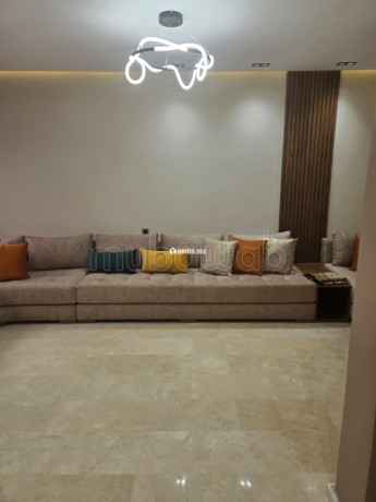 location-saisonniere-villa-de-luxe-a-ain-diab-extension-1-piece-porte-blindee-et-residence-securisee-big-17