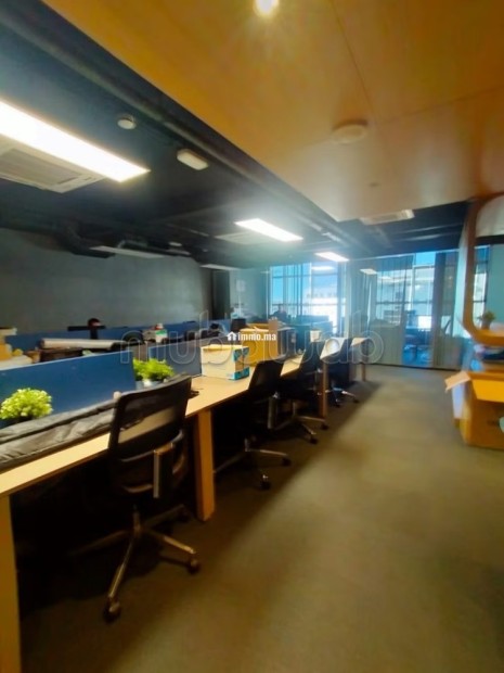 Magnifique bureau de 300 m2 aménagé à louer sur Sidi maarouf la coline - Location Immobilier - Casablanca - photo 6