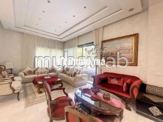 Sublime Villa jumelée à louer sur Bouskoura Ville Verte, disponible le 1er Juillet 2025 - Villa à louer