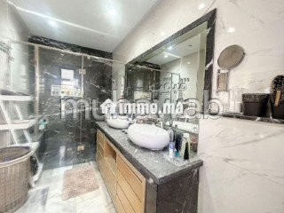 Sublime Villa jumelée à louer sur Bouskoura Ville Verte, disponible le 1er Juillet 2025 - Villa à louer