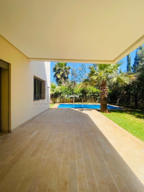 Villa de luxe à louer à Ain Diab, Sindibad, 4 chambres chambre de personnels - Location Immobilier - Casablanca - photo 4