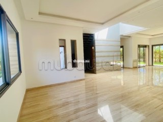 Villa de luxe à louer à Ain Diab, Sindibad, 4 chambres chambre de personnels - Villa à louer - Casablanca