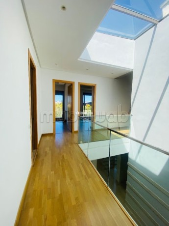 villa-de-luxe-a-louer-a-ain-diab-sindibad-4-chambres-chambre-de-personnels-big-14