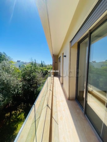 villa-de-luxe-a-louer-a-ain-diab-sindibad-4-chambres-chambre-de-personnels-big-16