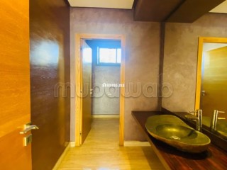 Villa luxe, isolée à louer vide sur Aindiab, 4 chambres 2 chambres de personnels - Villa à louer - Casablanca