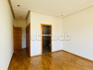 Villa luxe, isolée à louer vide sur Aindiab, 4 chambres 2 chambres de personnels - Villa à louer - Casablanca