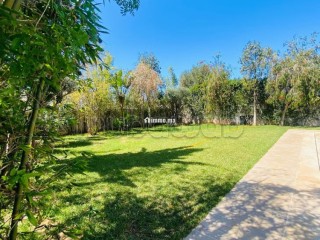 Villa luxe, isolée à louer vide sur Aindiab, 4 chambres 2 chambres de personnels - Villa à louer - Casablanca