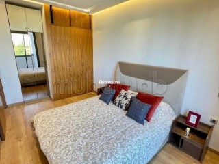 Magnifique appartement 3 chambres chambre de personnel a louer sur Oasis, a proximité de CFC, résidence fermée sans vis a vis - Appartement à louer - Casablanca