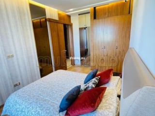 Magnifique appartement 3 chambres chambre de personnel a louer sur Oasis, a proximité de CFC, résidence fermée sans vis a vis - Appartement à louer - Casablanca