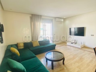 magnifique-studio-en-plein-centre-de-maarif-a-louer-grande-terrasse-a-1-min-des-twin-center