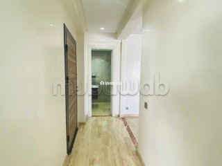 Magnifique studio en plein centre de maarif a louer, grande terrasse a 1 min des twin center - Appartement à louer - Casablanca