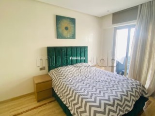 Magnifique studio en plein centre de maarif a louer, grande terrasse a 1 min des twin center - Appartement à louer - Casablanca