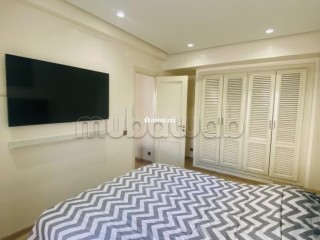 Magnifique studio en plein centre de maarif a louer, grande terrasse a 1 min des twin center - Appartement à louer - Casablanca