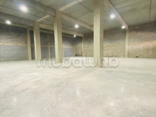 Locaux logistique ou industriels a louer sur quartier Ainsbaa - Appartement à louer - Casablanca