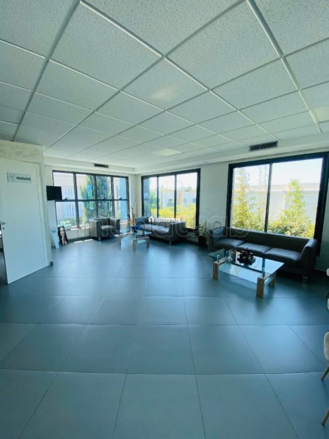 Offre de location dun bureau en etage villa sur Oasis - Location Immobilier - Casablanca - photo 2