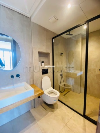 magnifique-studio-avec-terrasse-a-louer-quartier-oasis-big-6