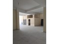 location-dun-beau-immeuble-a-plateaux-de-3-etages-sur-ain-sabaa-small-1