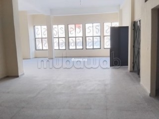 Location d’un beau immeuble à plateaux de 3 étages sur Ain Sabaa - Appartement à louer - Casablanca